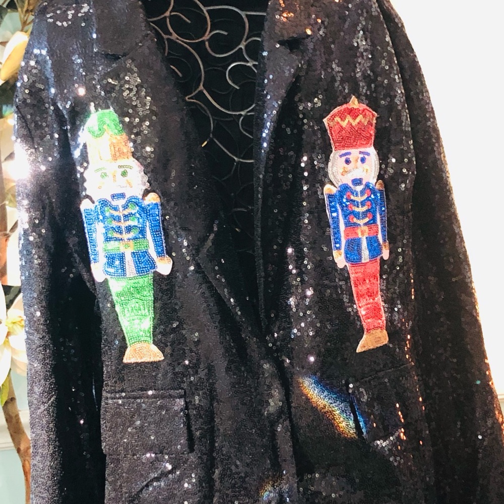 Queen of đź’– Sparkles Festive Sequin Blazer with Nutcracker Motif - Picture 3 of 13